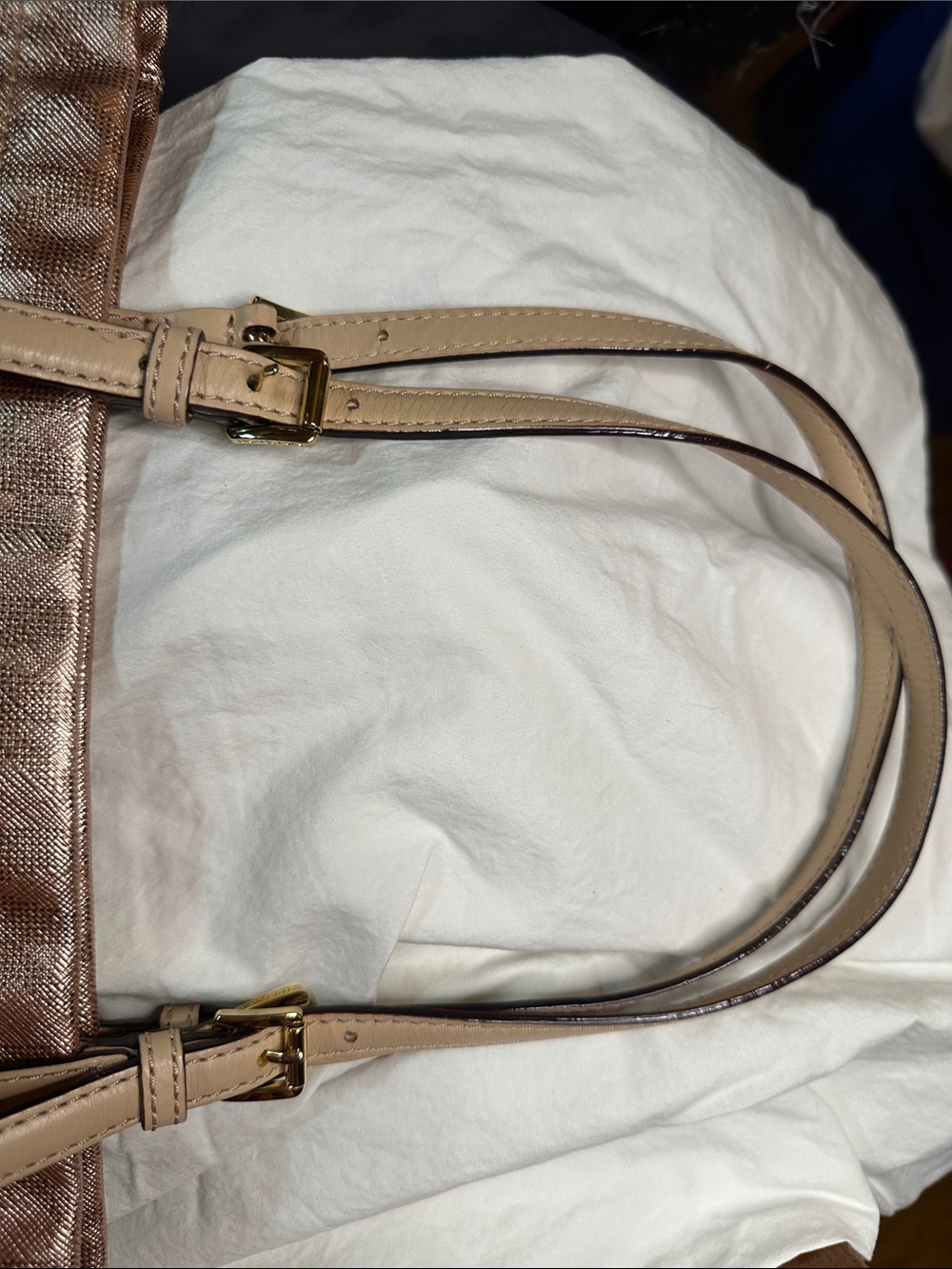 Michael Kors Metallic Rose Tote with Cream Straps - Picture 4 of 8